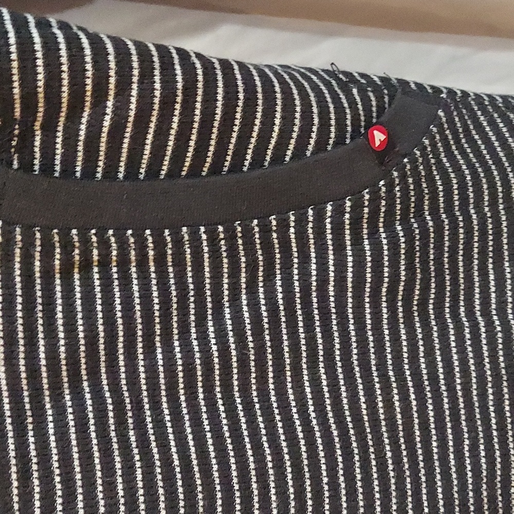 Airwalk Hoodie Men's Size Small - Picture 3 of 3
